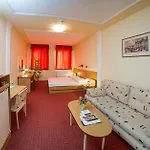 Platan Hotel