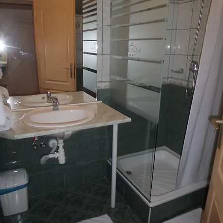 Hotel Platan 3*