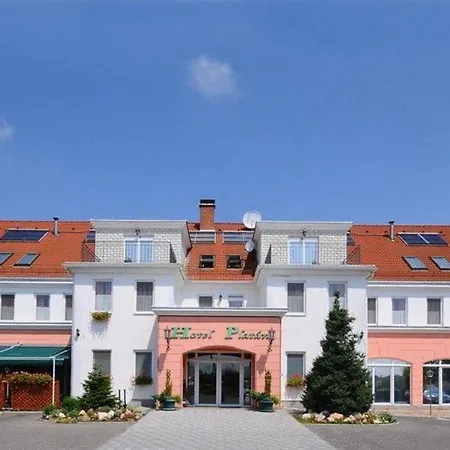 Hotel Platan