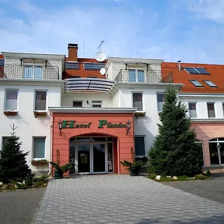 Platan Hotel 3*