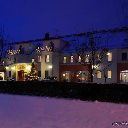 Hotel Platan