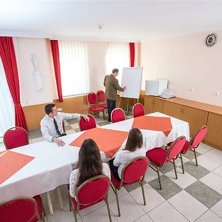 Platan Hotel