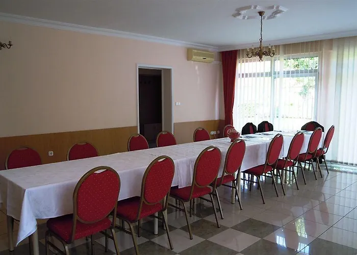 Hotell Platan Debrecen